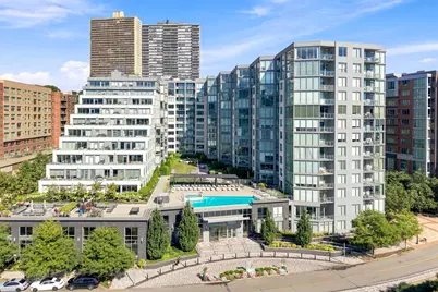 9 Avenue At Port Imperial #413, West New York, NJ 07093 - Photo 2