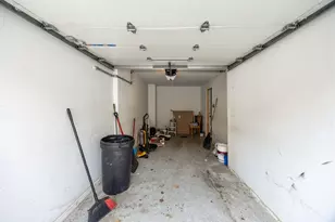 19 Columbia Ave, Jersey City, NJ 07307 - Photo 36