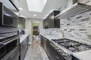66 Lake St, Jersey City, NJ 07306 - Photo 10