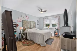 29 Parkside Ln, Bayonne, NJ 07002 - Photo 16