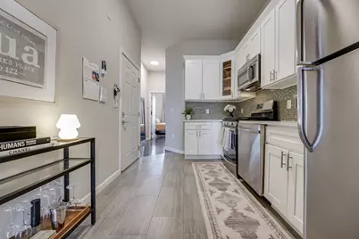 80 Webster Ave #3R, Jersey City, NJ 07307 - Photo 2
