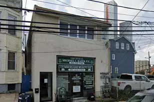 69 Washburn St, Jersey City, NJ 07306 - Photo 2