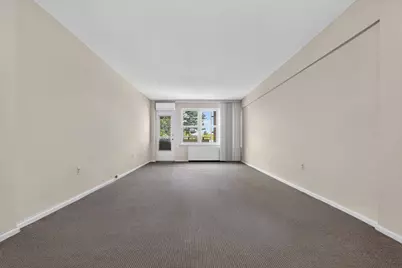 795 Avenue C #301, Bayonne, NJ 07002 - Photo 2