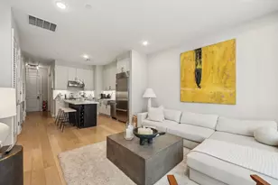 3 Somerset Ln, Edgewater, NJ 07020 - Photo 2
