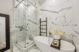 3 Somerset Ln, Edgewater, NJ 07020 - Photo 10