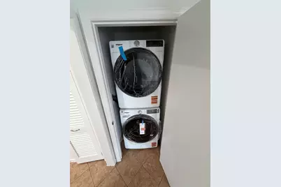 121 Sunset Pl #1, Palisades Park, NJ 07650 - Photo 6