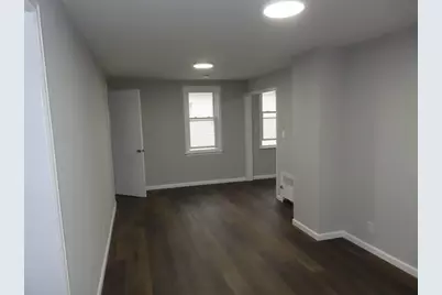 631 2nd Ave #2nd floor, Lyndhurst Township, NJ 07071 - Photo 12
