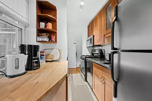208 3rd St, Hoboken, NJ 07030 - Photo 36