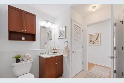 203-207 Hackensack Plank Rd #5B, Weehawken, NJ 07086 - Photo 12