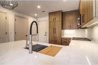 931 Madison St #306, Hoboken, NJ 07030 - Photo 2