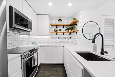 149 Essex St #5T, Jersey City, NJ 07302 - Photo 10