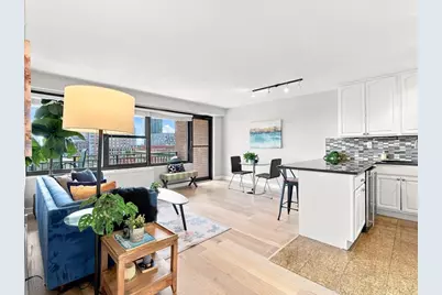 135 Montgomery St #8B, Jersey City, NJ 07302 - Photo 4