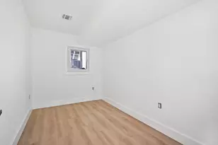 291 New York Ave, Jersey City, NJ 07307 - Photo 10