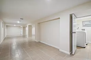 55 Bidwell Ave, Jersey City, NJ 07305 - Photo 8
