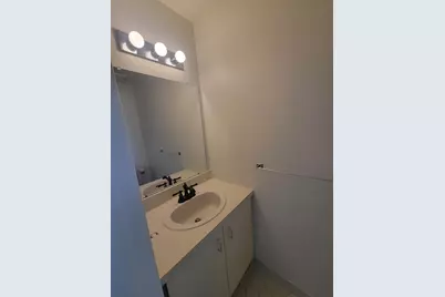 9 Cottonwood St, Jersey City, NJ 07305 - Photo 24