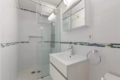 6 Grand Cove Way #6, Edgewater, NJ 07020 - Photo 24