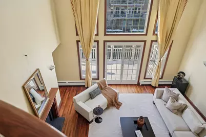 30 Half Moon Isle, Jersey City, NJ 07305 - Photo 2