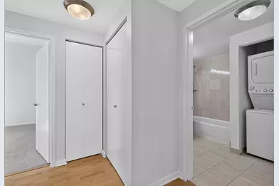 102 Christopher Columbus Dr #601, Jersey City, NJ 07302 - Photo 10