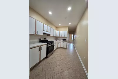 809 Park Ave #5R, Hoboken, NJ 07030 - Photo 4