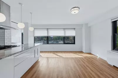 135 Montgomery St #3G, Jersey City, NJ 07302 - Photo 2