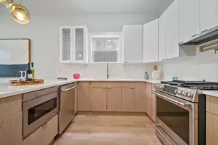 7 Lienau Pl, Jersey City, NJ 07306 - Photo 4