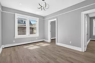 42 Hutton St, Jersey City, NJ 07307 - Photo 2