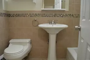 2200 Center Ave, Fort Lee, NJ 07024 - Photo 6