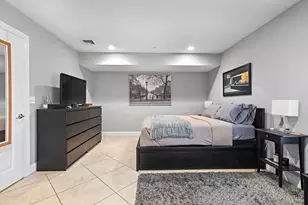 124 68th St, Guttenberg, NJ 07093 - Photo 12