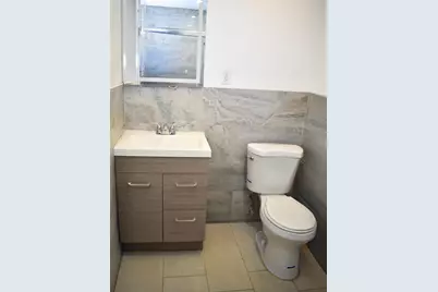 138 Bayview Ave, Jersey City, NJ 07305 - Photo 20