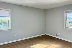 155 W 30th St, Bayonne, NJ 07002 - Photo 4