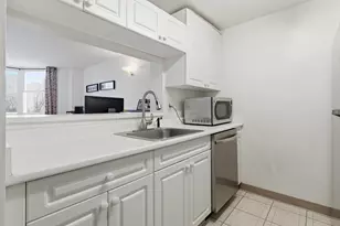 20 2nd St, Jersey City, NJ 07302 - Photo 8