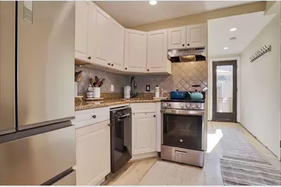 119 Clinton St #1L, Hoboken, NJ 07030 - Photo 10