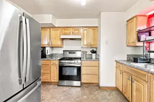 38 New St, Bayonne, NJ 07002 - Photo 12