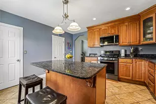 155 W 3rd St, Bayonne, NJ 07002 - Photo 12