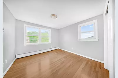 420 Kipp Ave, Hasbrouck Heights, NJ 07604 - Photo 18