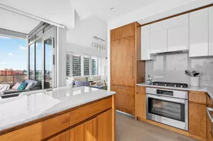 75 Park Ln S, Jersey City, NJ 07310 - Photo 4