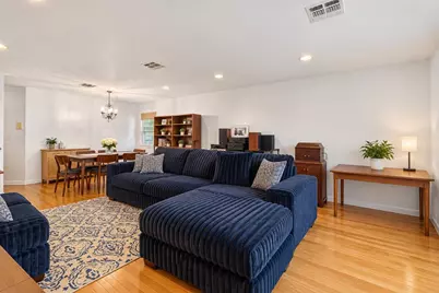 525 Avenue A, Bayonne, NJ 07002 - Photo 4