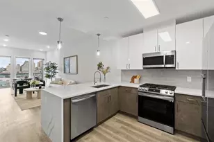 412 Whiton St, Jersey City, NJ 07304 - Photo 1
