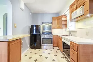 54 Highland Ave, Jersey City, NJ 07306 - Photo 8