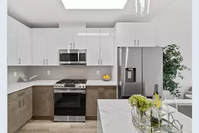 412 Whiton St #407, Jersey City, NJ 07304 - Photo 2