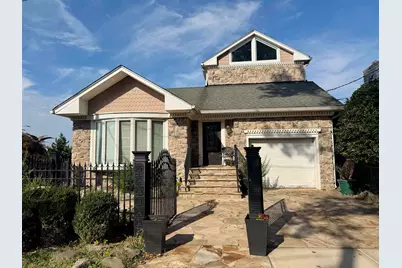 33 Roosevelt Terrace, Bayonne, NJ 07002 - Photo 1