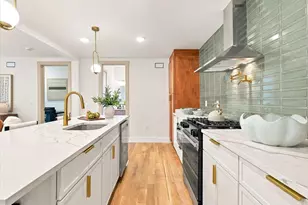7 Pierce Ave, Jersey City, NJ 07307 - Photo 4
