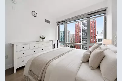 75 Park Lane South #1611, Jersey City, NJ 07310 - Photo 10