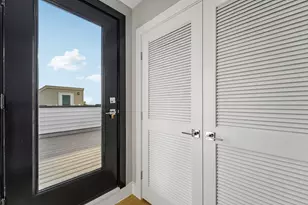 187 Columbia Ave, Jersey City, NJ 07307 - Photo 36