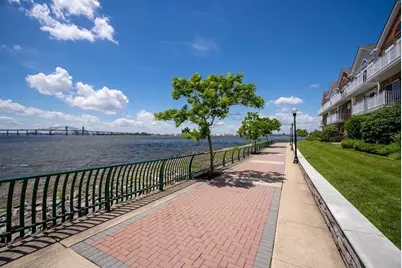 60 Tottenham Ct, Jersey City, NJ 07305 - Photo 20