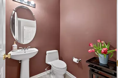 60 Tottenham Ct, Jersey City, NJ 07305 - Photo 10