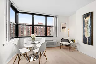 2 Constitution Ct, Hoboken, NJ 07030 - Photo 4