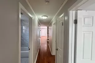 12 Bayview Ave, Jersey City, NJ 07305 - Photo 20