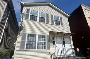 12 Bayview Ave, Jersey City, NJ 07305 - Photo 2