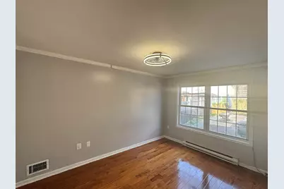 12 Bayview Ave #1, Jersey City, NJ 07305 - Photo 18